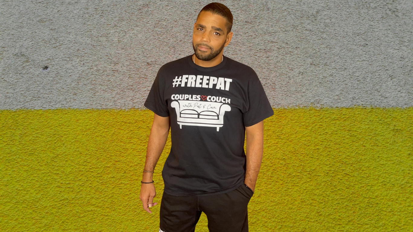 Classic #FREEPAT Short Sleeve Tee-Shirt